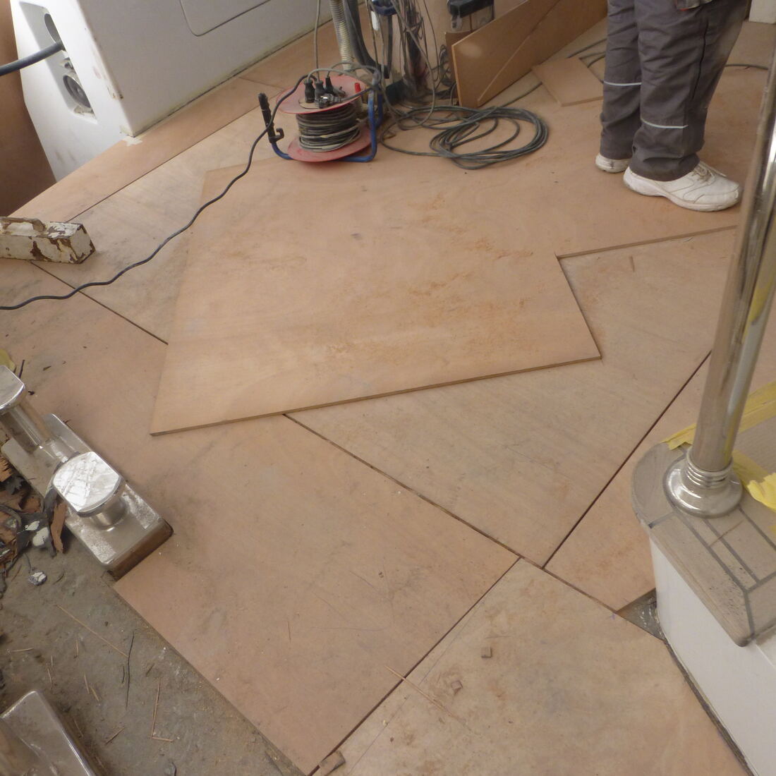 Marine plywood substrate